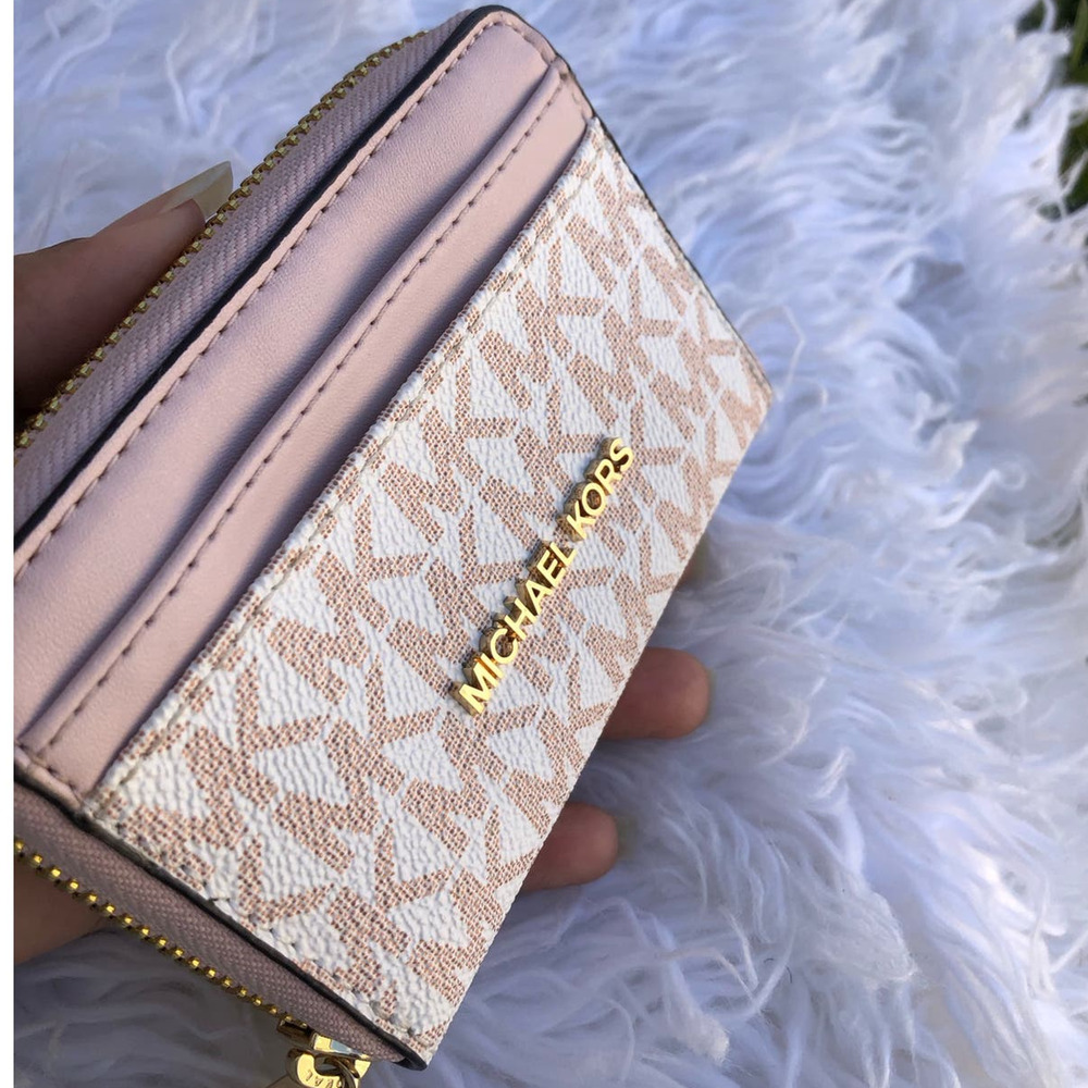 New Michael Kors Small Wallet Optic white Rose Gold Color